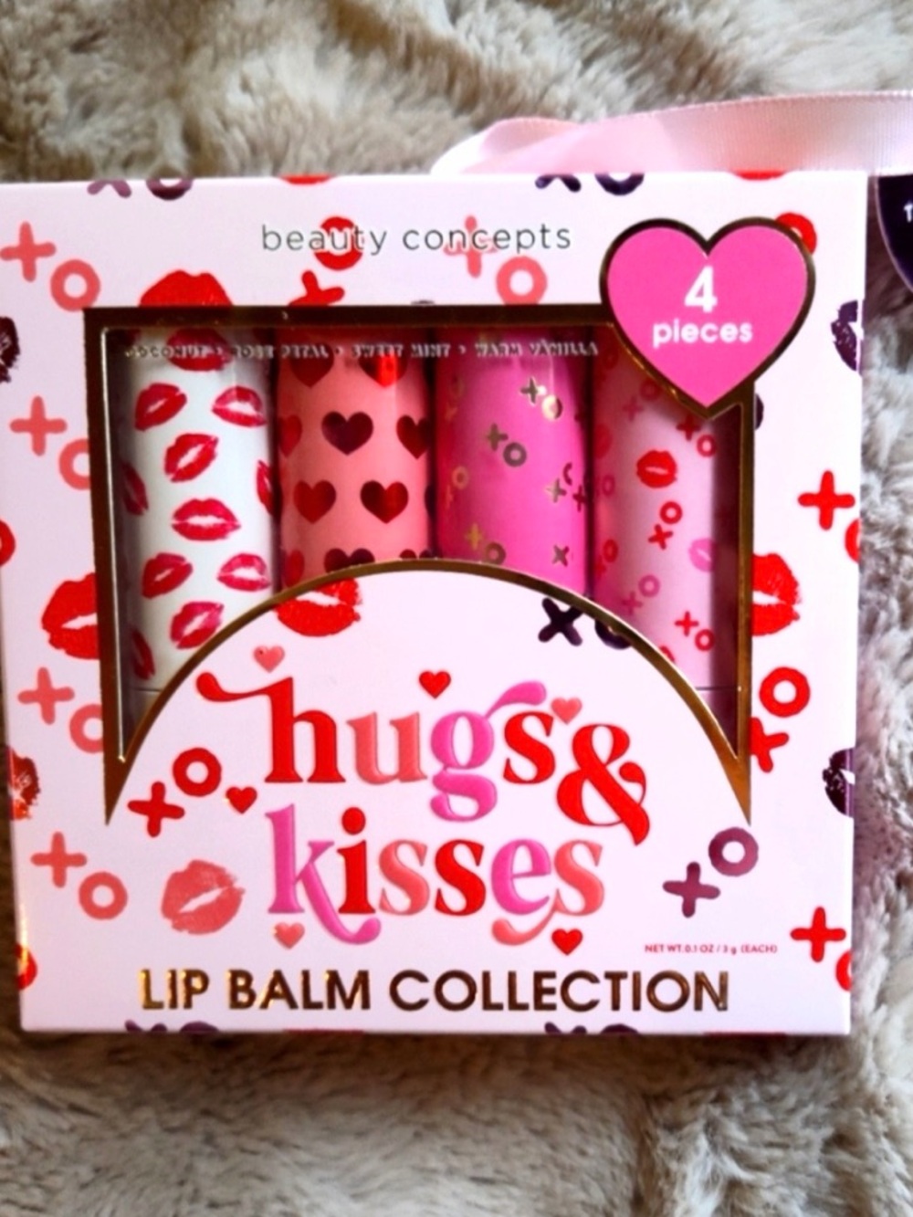 🎅🏻 SALE Beauty Concepts "Hugs & Kisses" Lip Balm Collection 4pc set vanilla mint